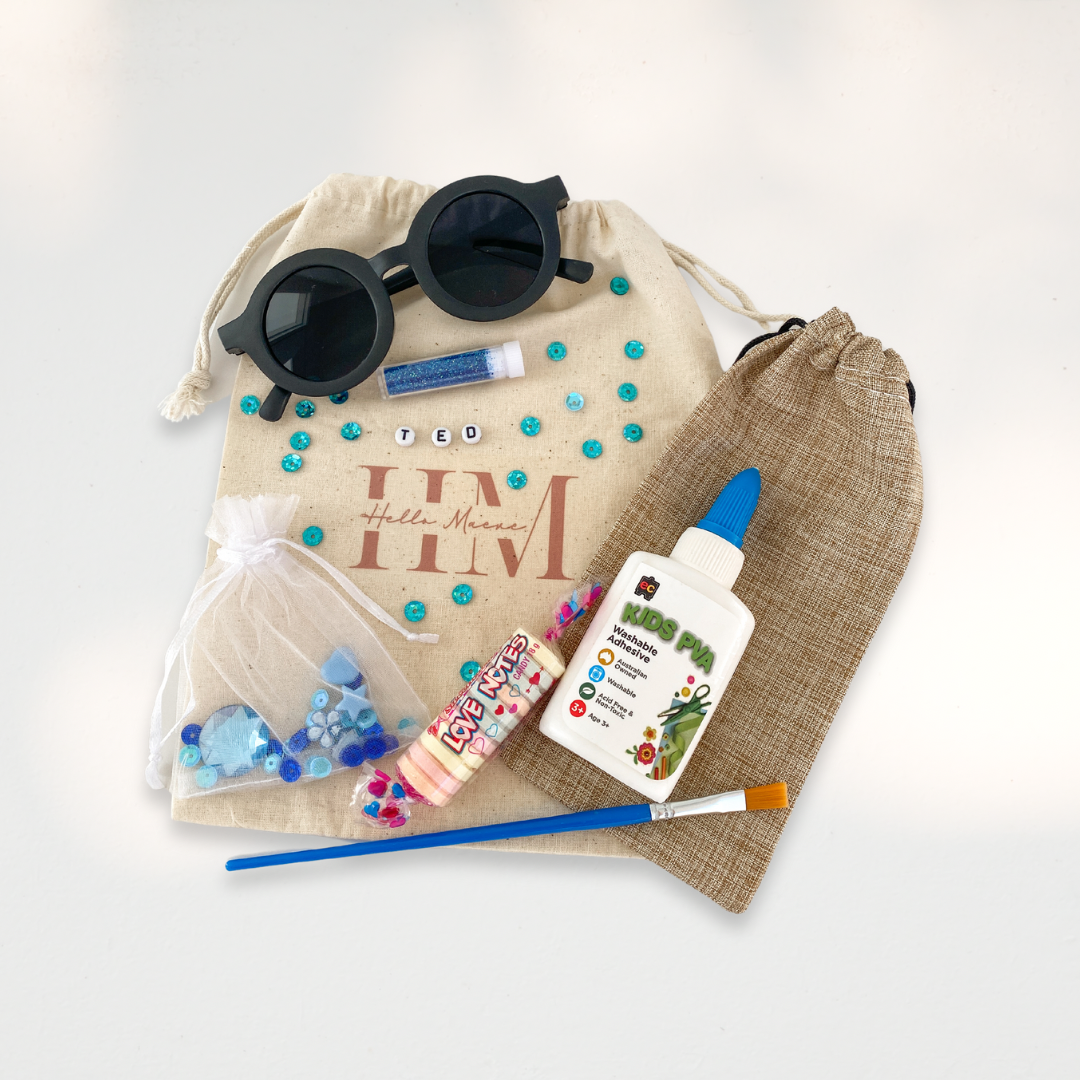 Blooming in Blue Sunglasses Kit
